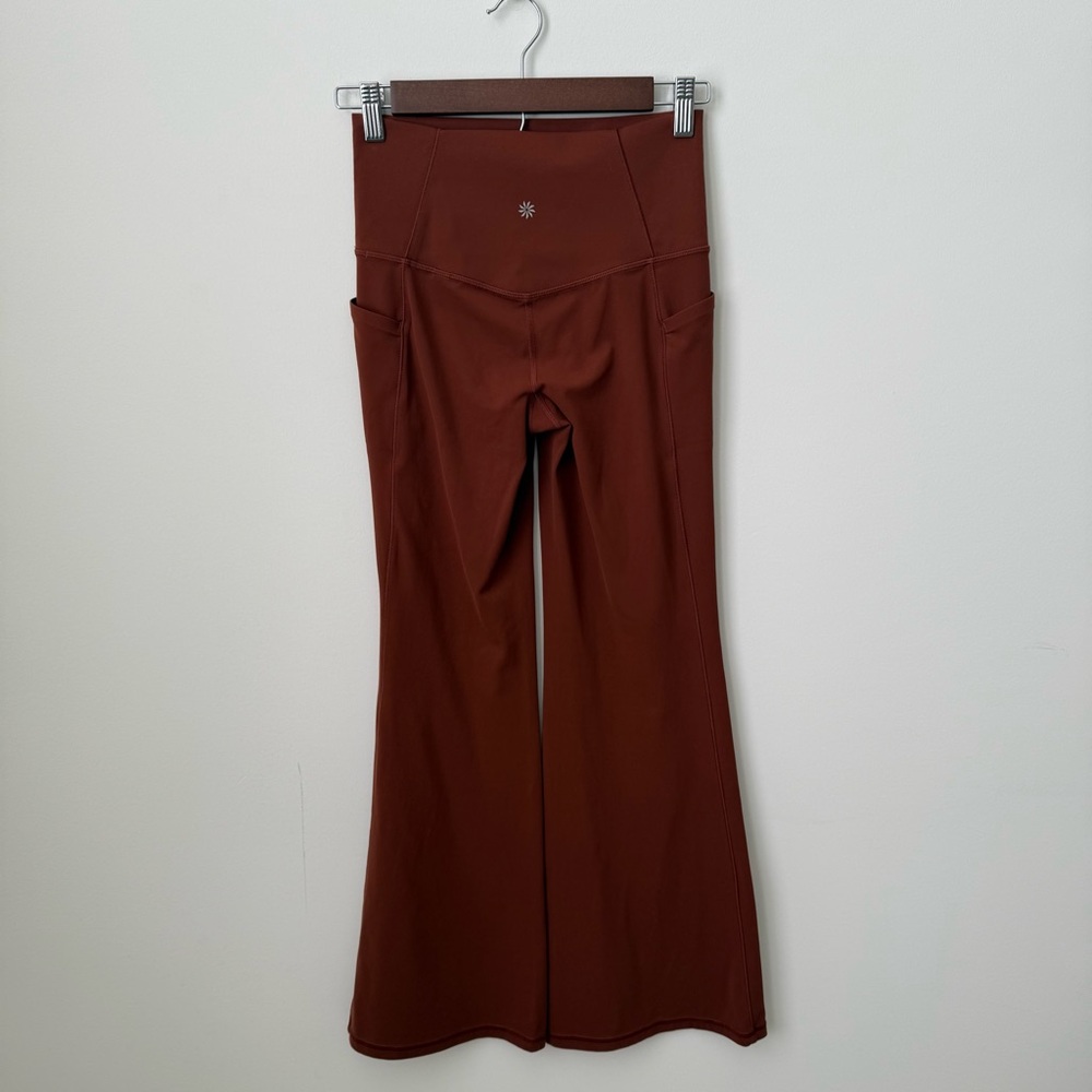 Athleta Salutation Stash Flare Pants Brown Size Small Petite 28.5” Inseam - Picture 2 of 6